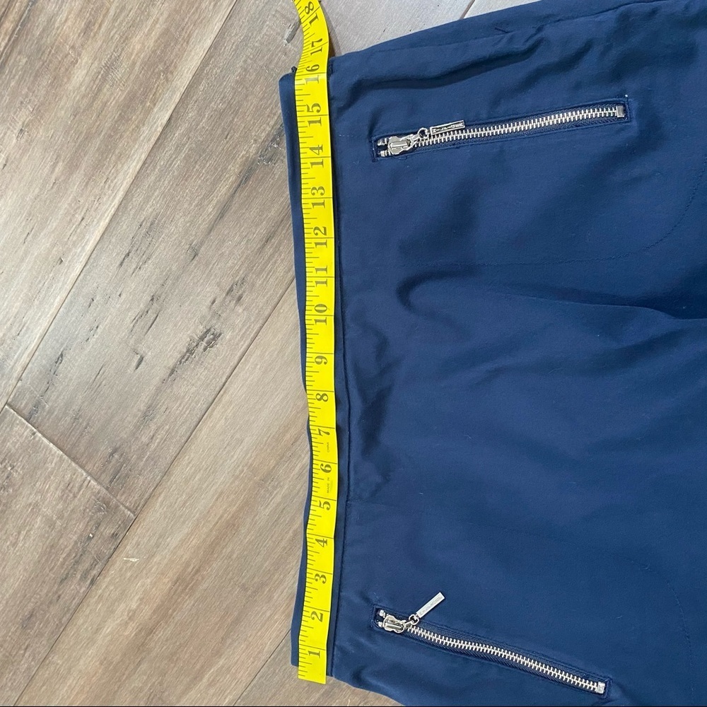5 for $25 Tommy Hilfiger mini‎ skirt - Picture 7 of 9